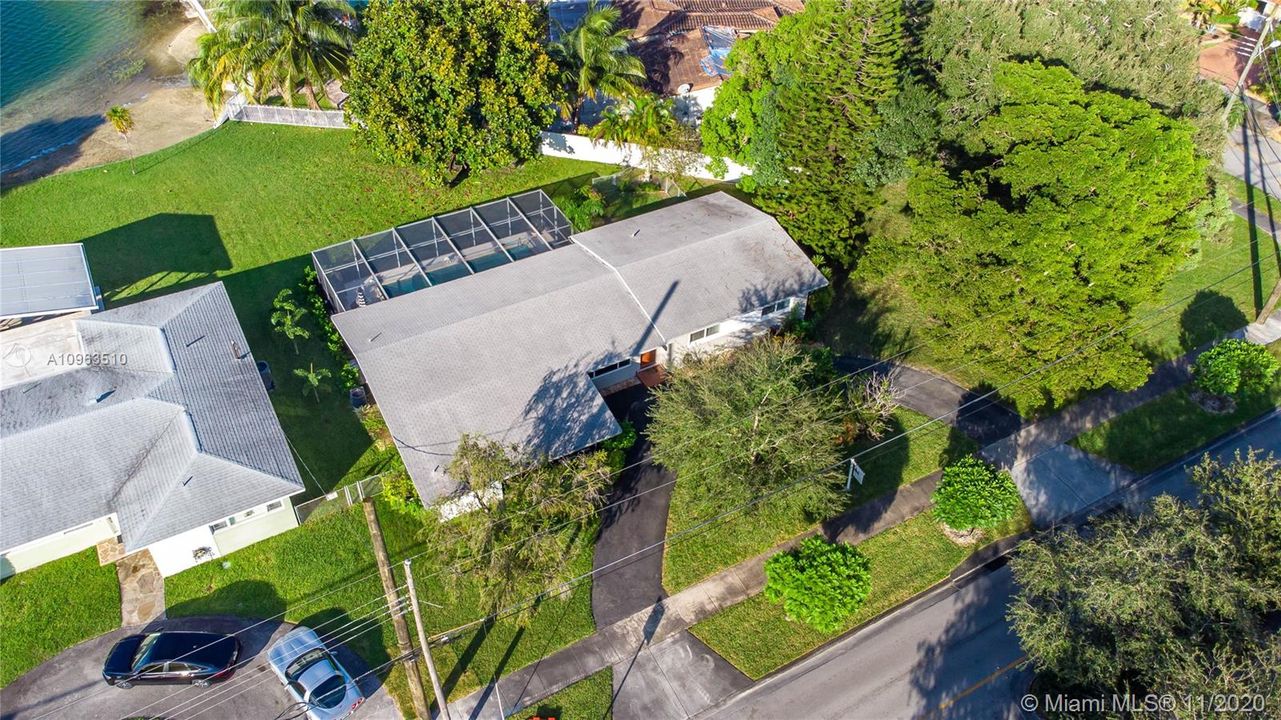 Недавно продано: $475,000 (3 спален, 2 ванн, 1488 Квадратных фут)