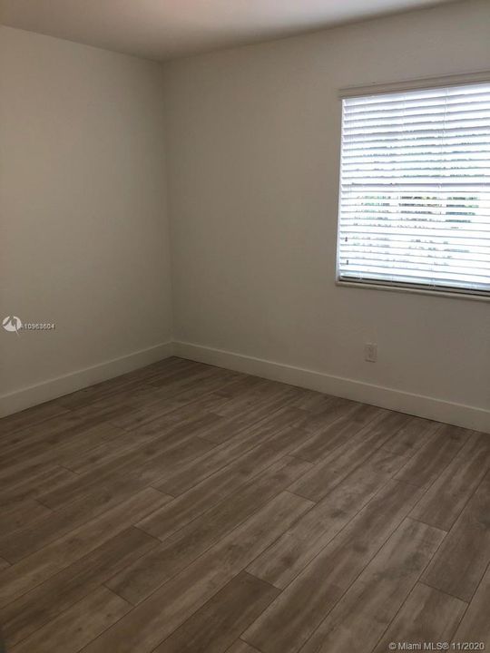 Recently Rented: $3,800 (4 beds, 2 baths, 2498 Square Feet)