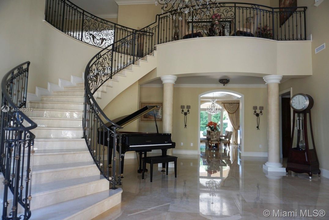 Recently Rented: $19,000 (6 beds, 6 baths, 6676 Square Feet)