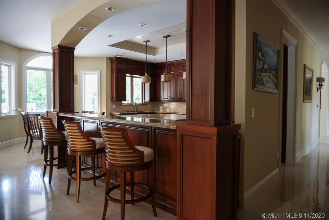 Recently Rented: $19,000 (6 beds, 6 baths, 6676 Square Feet)