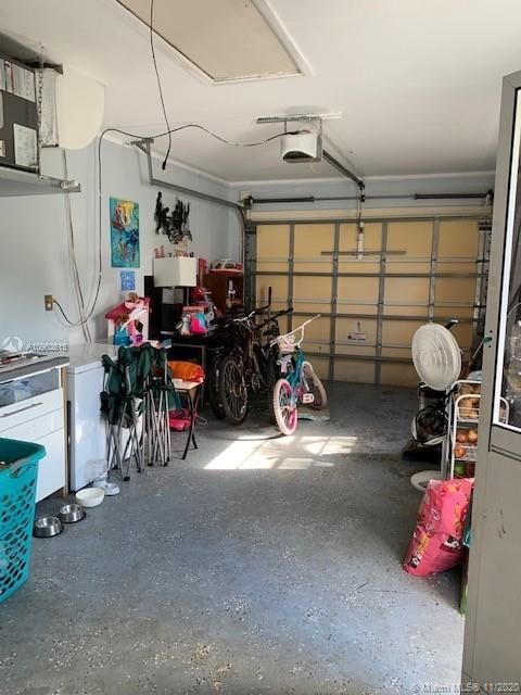 Vendido Recientemente: $185,000 (2 camas, 2 baños, 1283 Pies cuadrados)