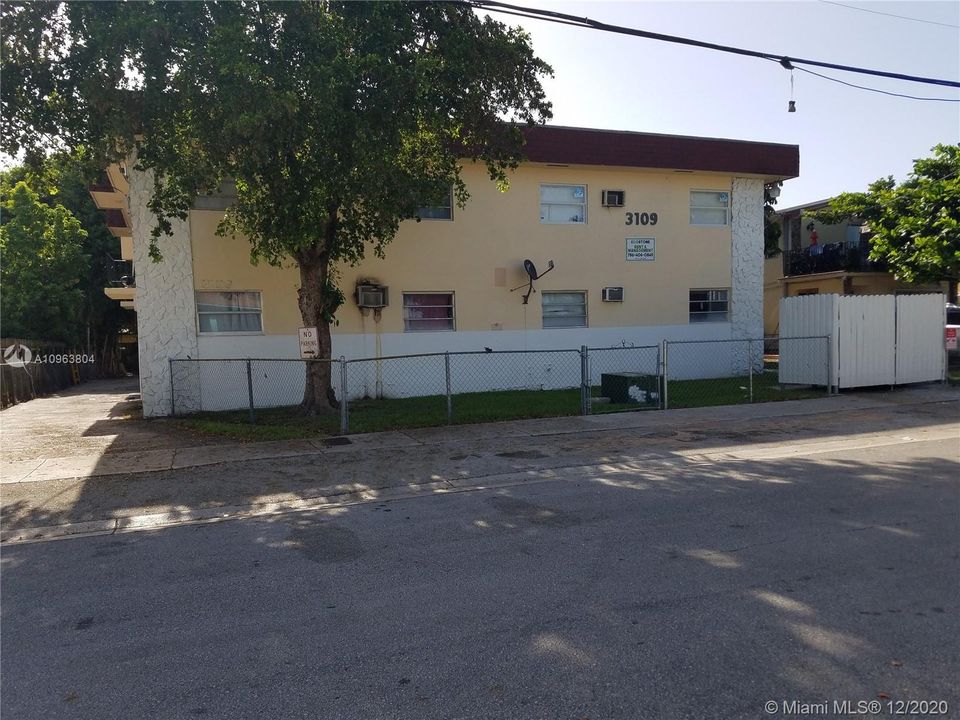 Vendido Recientemente: $1,440,000 (0 camas, 0 baños, 0 Pies cuadrados)
