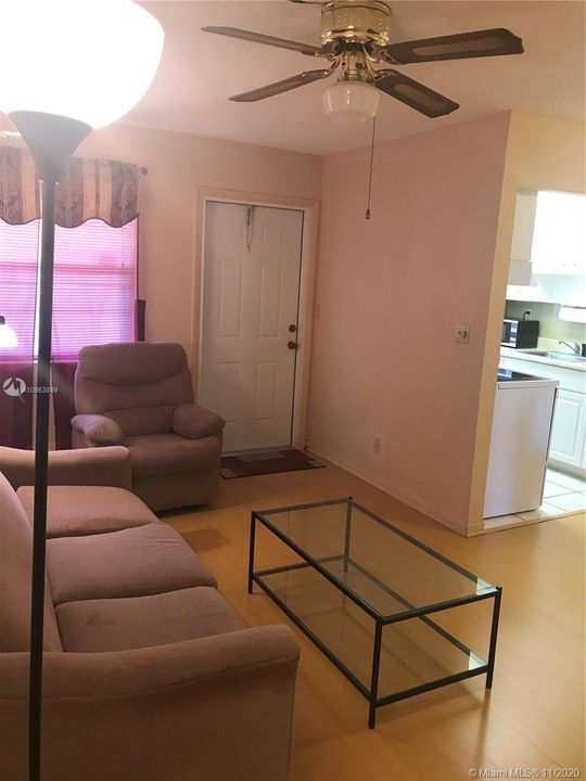 Recently Rented: $1,000 (1 beds, 1 baths, 510 Square Feet)