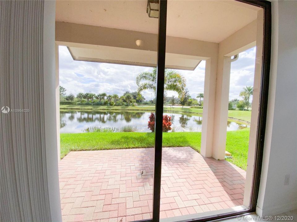 最近租的: $1,850 (3 贝兹, 2 浴室, 1565 平方英尺)