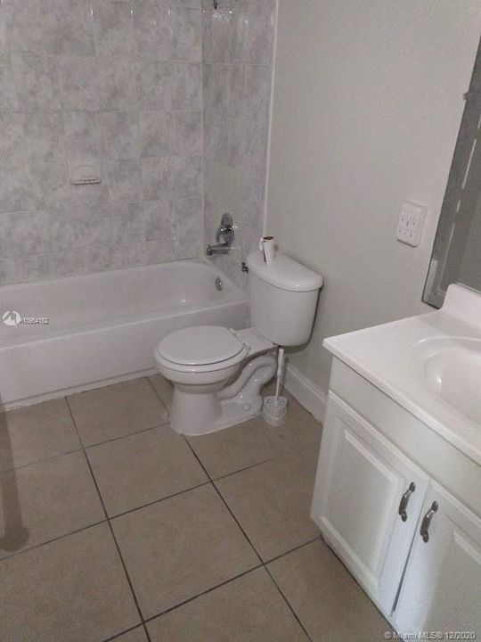 Recently Sold: $150,000 (1 beds, 1 baths, 750 Square Feet)