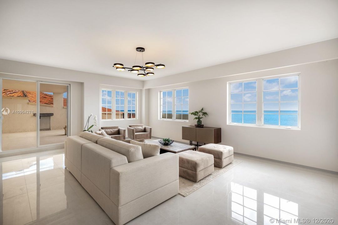 Recently Sold: $10,350,000 (5 beds, 5 baths, 6170 Square Feet)