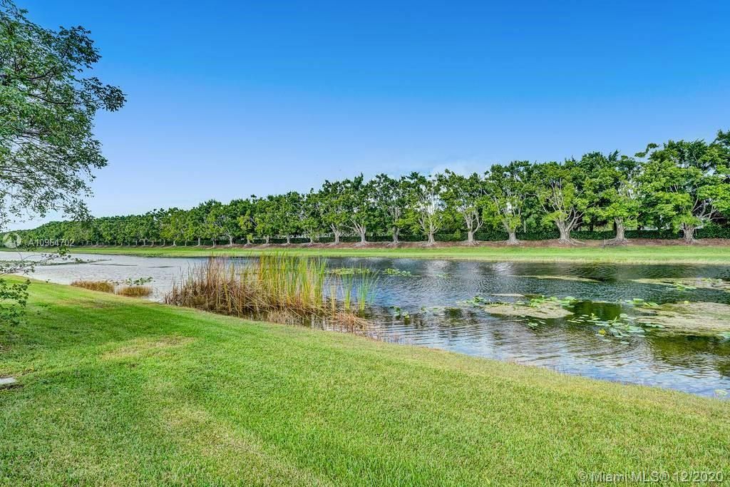 Recently Sold: $665,000 (4 beds, 2 baths, 2737 Square Feet)