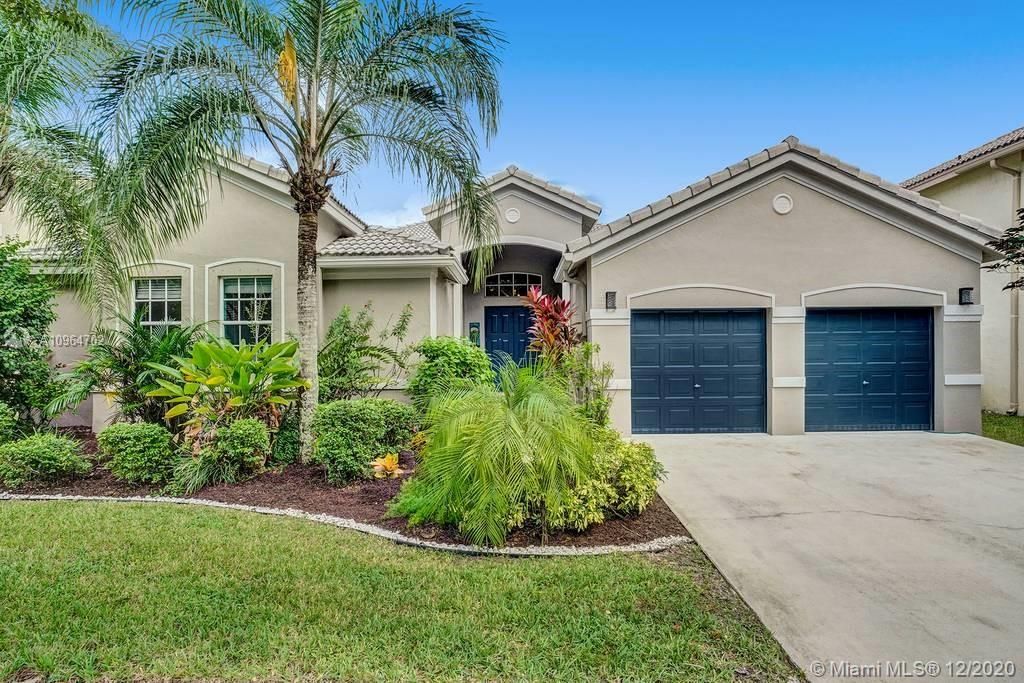 Recently Sold: $665,000 (4 beds, 2 baths, 2737 Square Feet)