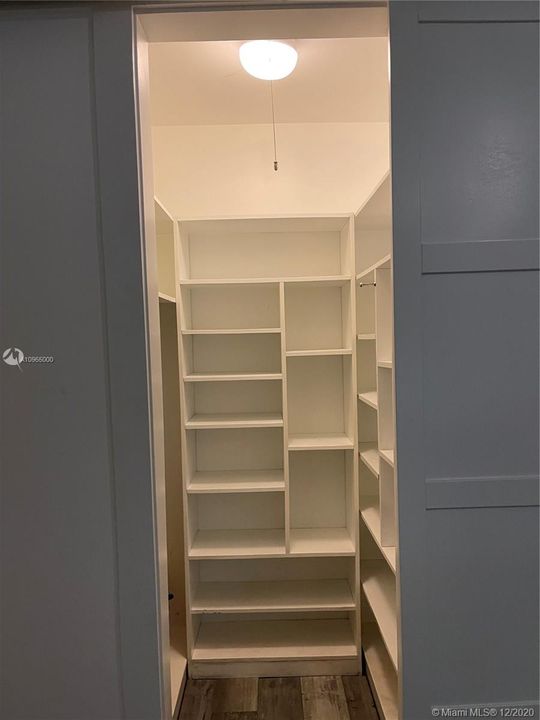 Ample walk-in, reach-in closets