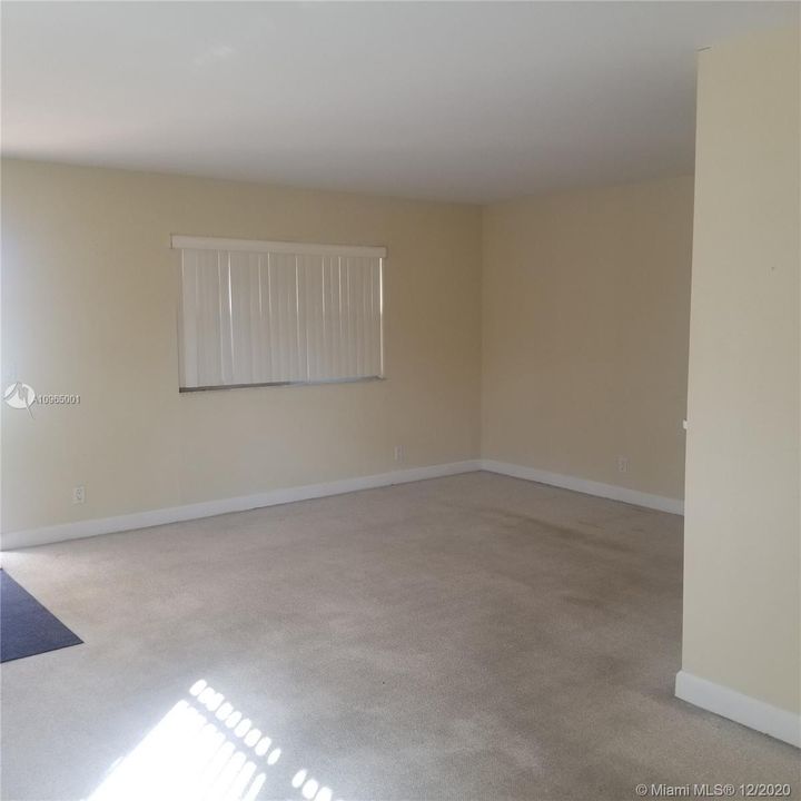 Recently Sold: $40,000 (1 beds, 1 baths, 760 Square Feet)