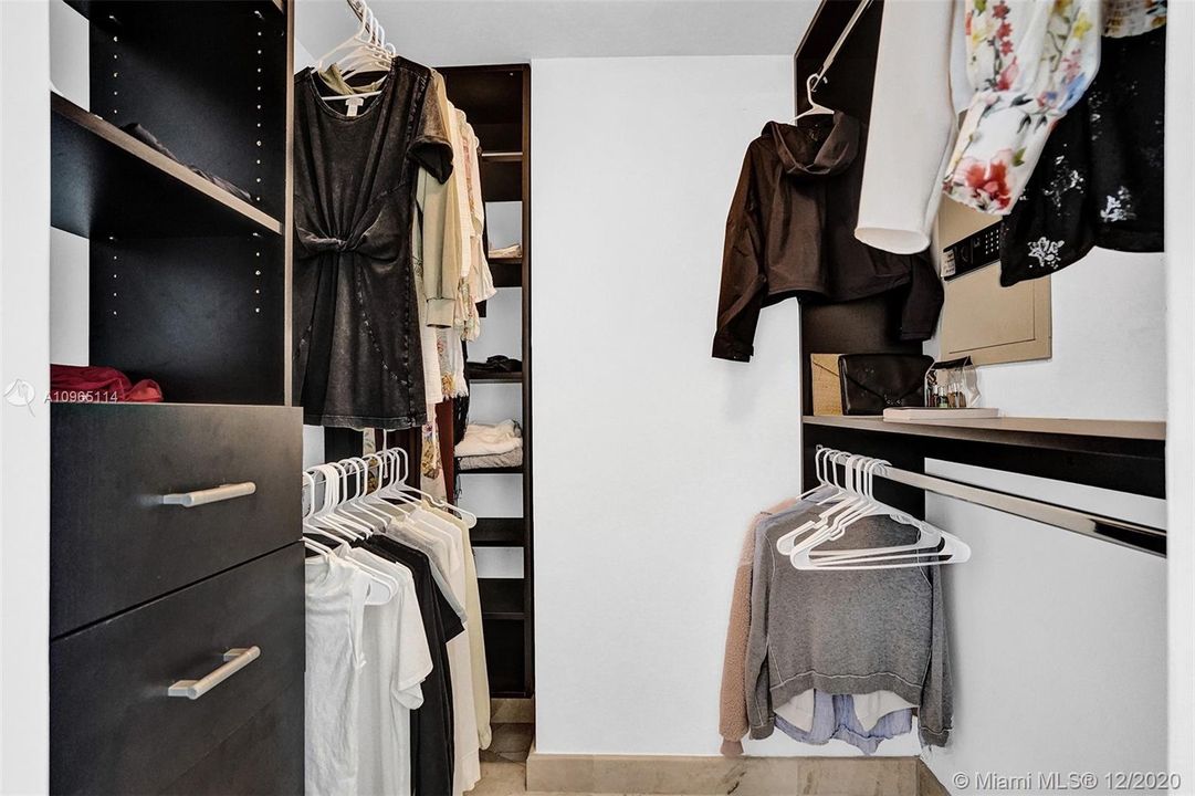 Recientemente alquilado: $7,500 (2 camas, 2 baños, 1400 Pies cuadrados)