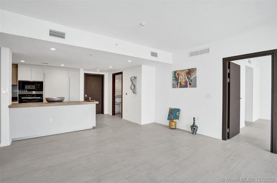 Recientemente alquilado: $7,000 (3 camas, 3 baños, 1692 Pies cuadrados)
