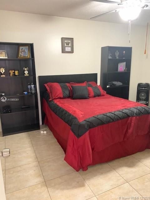 Recently Sold: $450,000 (0 beds, 0 baths, 3025 Square Feet)