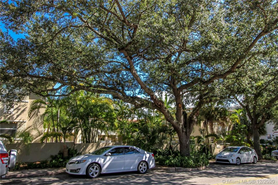 Recientemente alquilado: $2,095 (2 camas, 2 baños, 1150 Pies cuadrados)