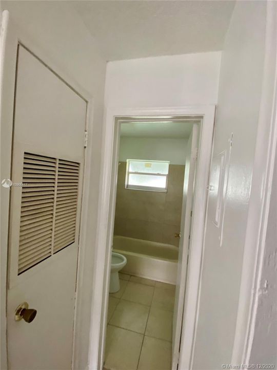 Recientemente alquilado: $1,300 (2 camas, 1 baños, 766 Pies cuadrados)