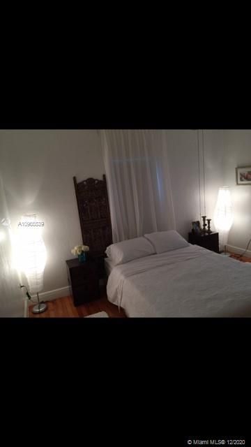 Recently Rented: $2,950 (3 beds, 2 baths, 1200 Square Feet)