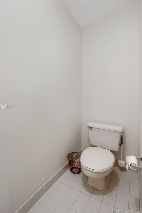 Recently Sold: $460,000 (4 beds, 2 baths, 2154 Square Feet)