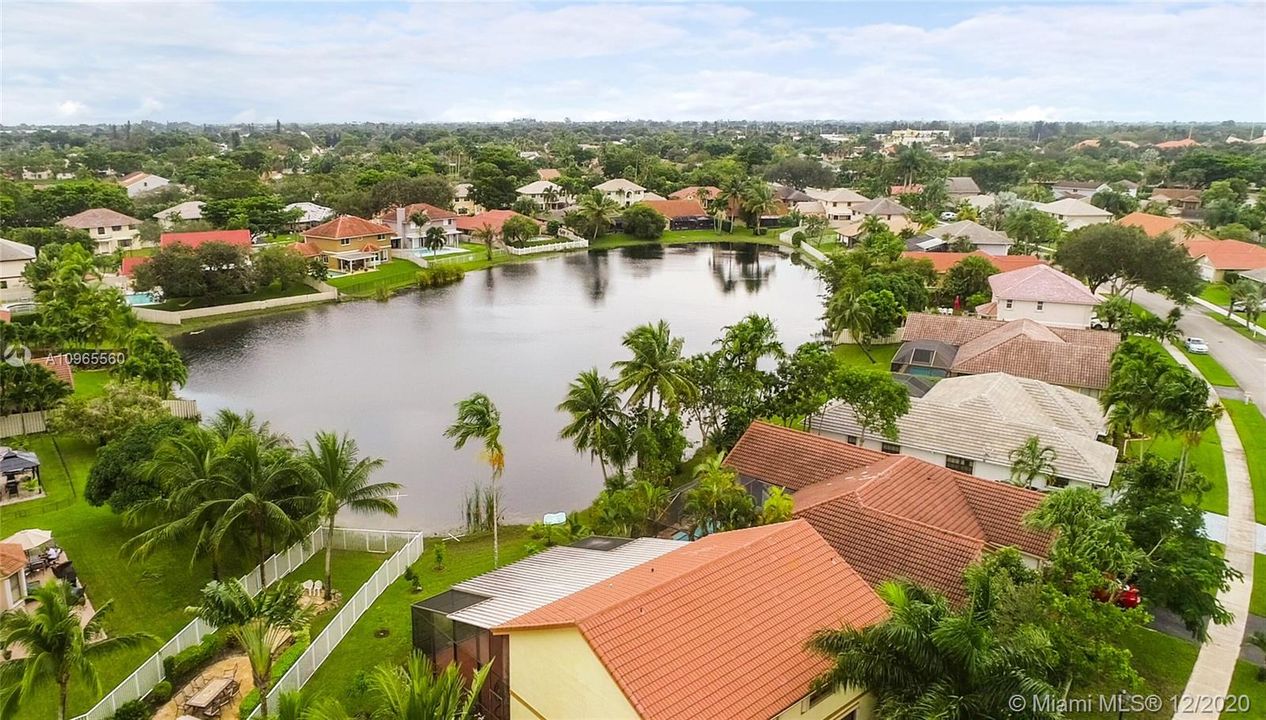 Recently Sold: $460,000 (4 beds, 2 baths, 2154 Square Feet)