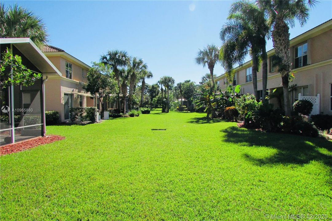 Vendido Recientemente: $279,900 (3 camas, 2 baños, 1579 Pies cuadrados)