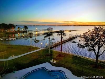 Recently Sold: $129,600 (2 beds, 2 baths, 1220 Square Feet)