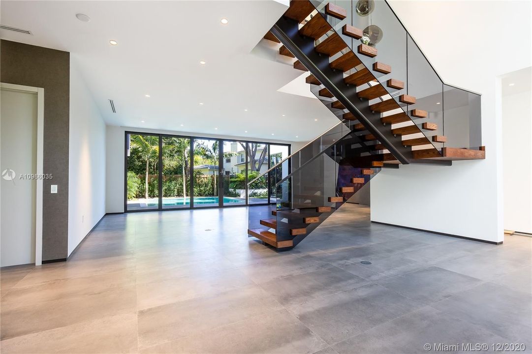 Recently Sold: $3,300,000 (5 beds, 5 baths, 0 Square Feet)