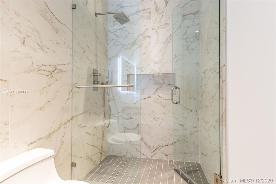 Recently Sold: $3,300,000 (5 beds, 5 baths, 0 Square Feet)