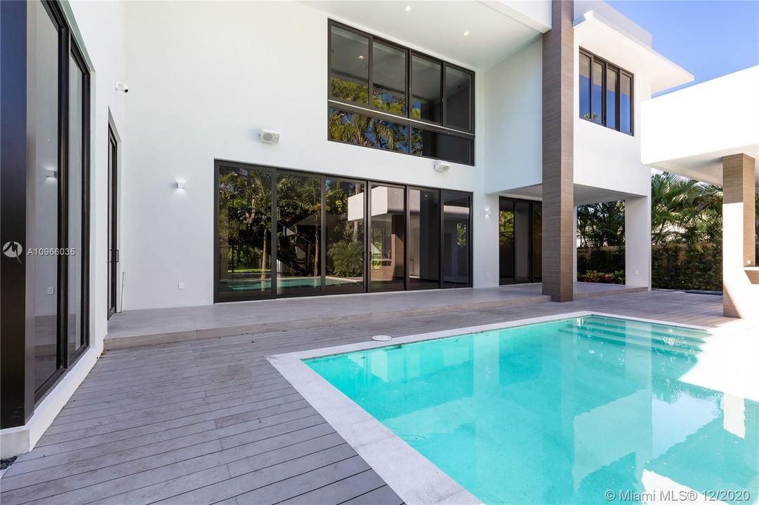 Recently Sold: $3,300,000 (5 beds, 5 baths, 0 Square Feet)