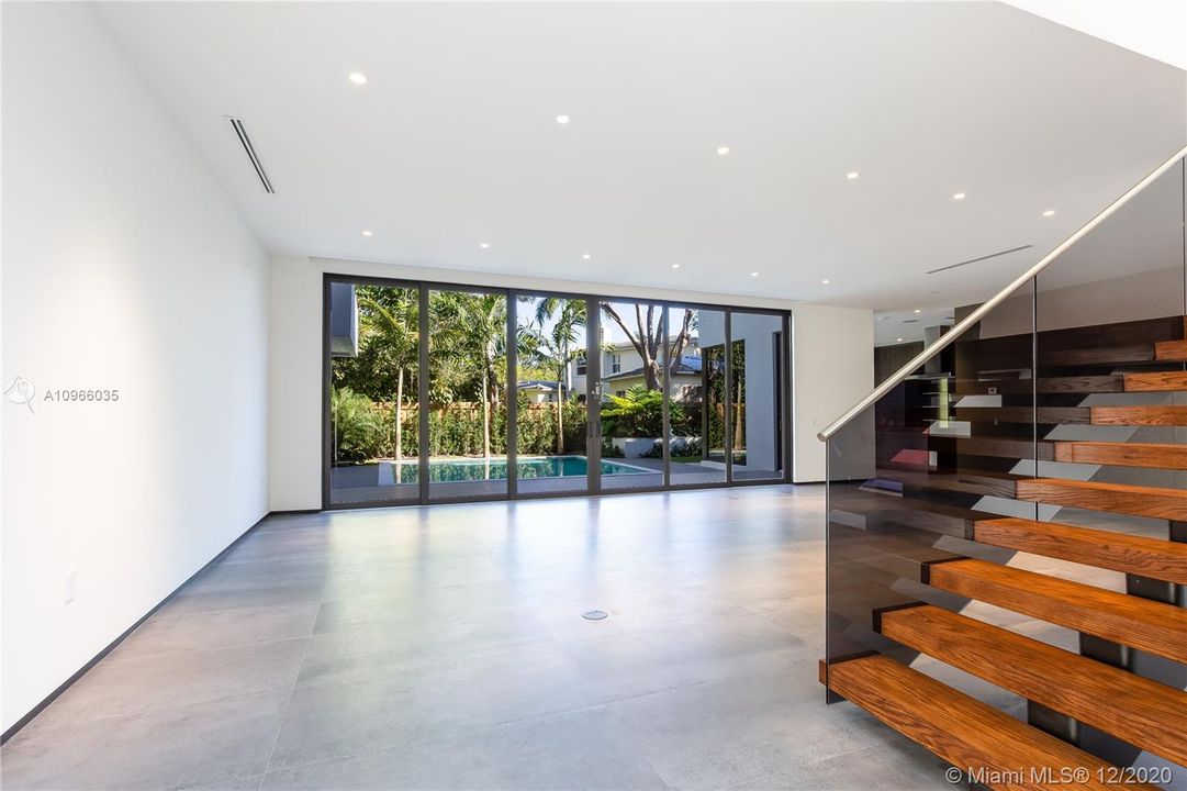 Recently Sold: $3,300,000 (5 beds, 5 baths, 0 Square Feet)