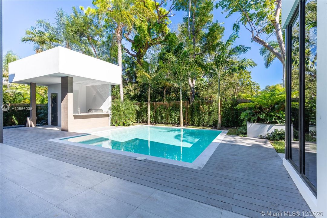 Recently Sold: $3,300,000 (5 beds, 5 baths, 0 Square Feet)