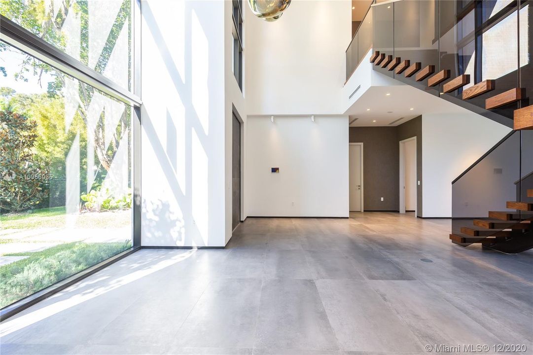 Recently Sold: $3,300,000 (5 beds, 5 baths, 0 Square Feet)