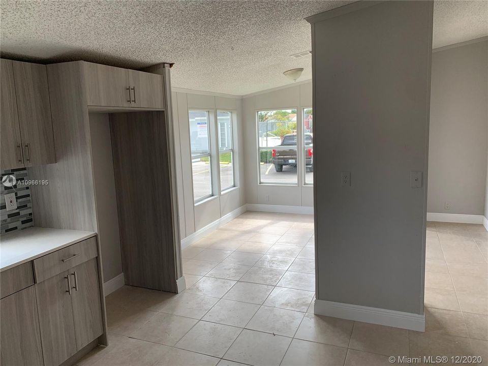 Recently Sold: $179,000 (4 beds, 2 baths, 1690 Square Feet)