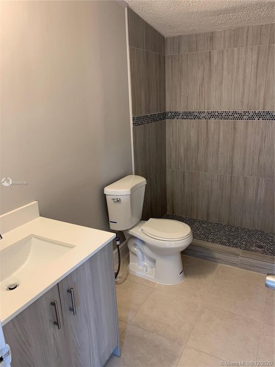 Recently Sold: $179,000 (4 beds, 2 baths, 1690 Square Feet)