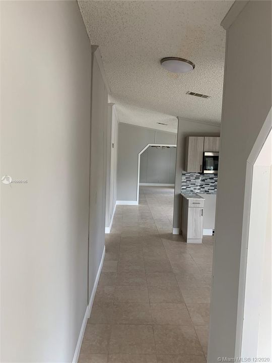Recently Sold: $179,000 (4 beds, 2 baths, 1690 Square Feet)