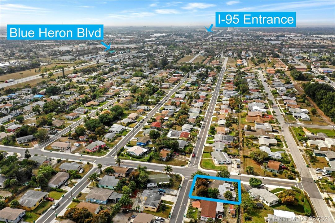 Недавно арендовано: $930 (1 спален, 1 ванн, 500 Квадратных фут)