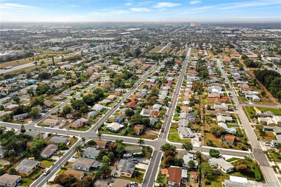 Недавно арендовано: $930 (1 спален, 1 ванн, 500 Квадратных фут)