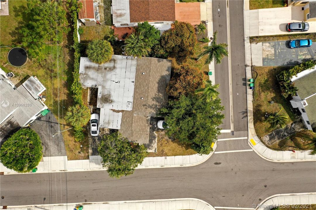 Недавно арендовано: $930 (1 спален, 1 ванн, 500 Квадратных фут)