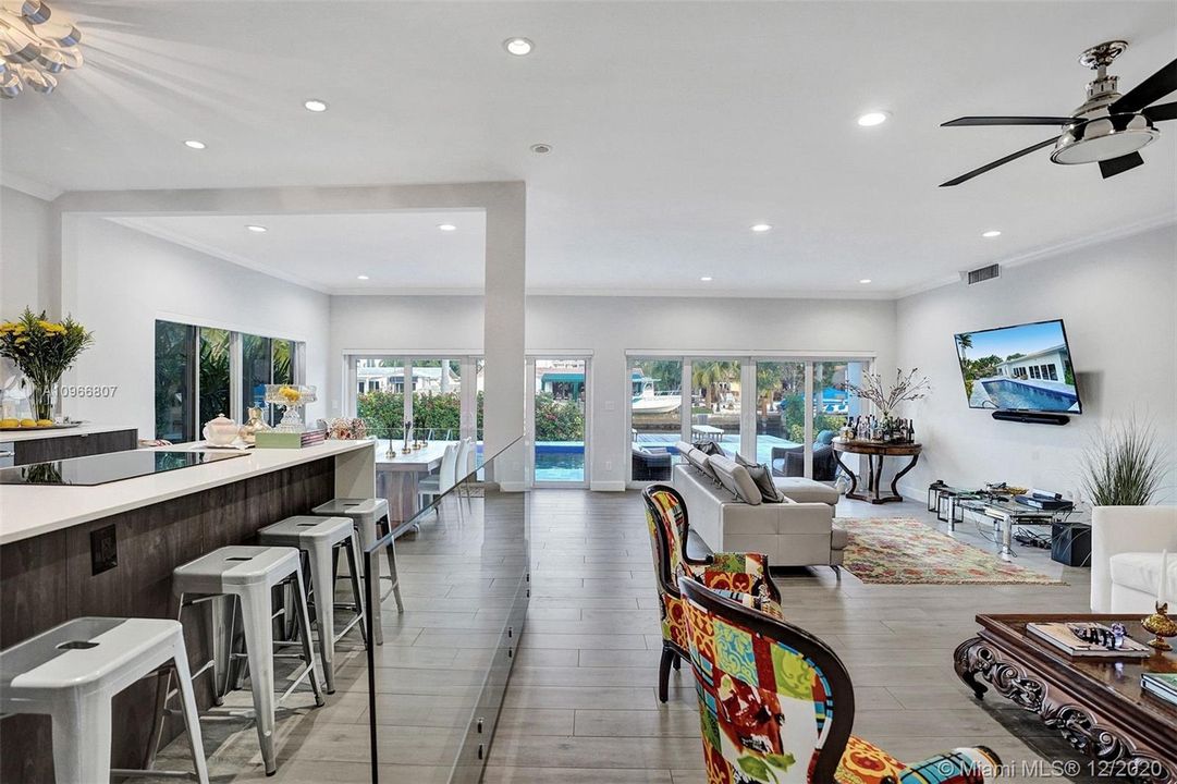 Recently Sold: $1,679,000 (4 beds, 3 baths, 2354 Square Feet)