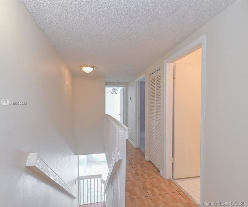 Recently Rented: $2,000 (3 beds, 2 baths, 1520 Square Feet)