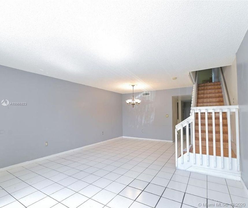 Recently Rented: $2,000 (3 beds, 2 baths, 1520 Square Feet)