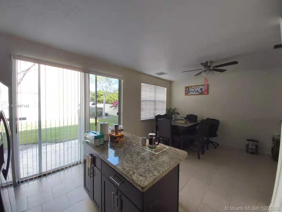Recently Sold: $292,800 (4 beds, 2 baths, 1847 Square Feet)