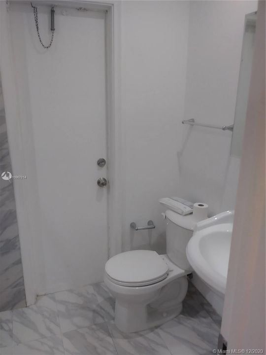 Recently Rented: $2,800 (4 beds, 2 baths, 1747 Square Feet)