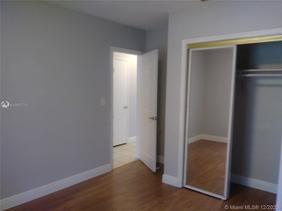 Recently Rented: $2,800 (4 beds, 2 baths, 1747 Square Feet)
