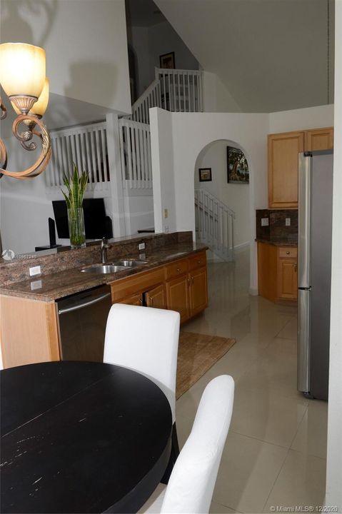 Recently Rented: $3,300 (4 beds, 3 baths, 2406 Square Feet)
