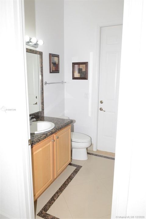 Recently Rented: $3,300 (4 beds, 3 baths, 2406 Square Feet)
