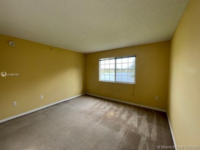 Recently Sold: $185,900 (2 beds, 2 baths, 1246 Square Feet)