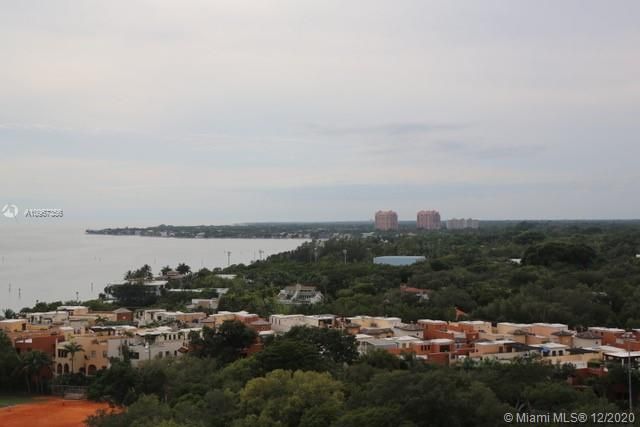 Recently Rented: $4,000 (1 beds, 2 baths, 754 Square Feet)