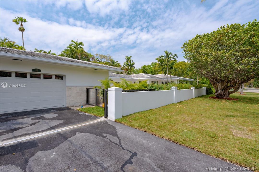 Cordova - side entry with garage and electric gate