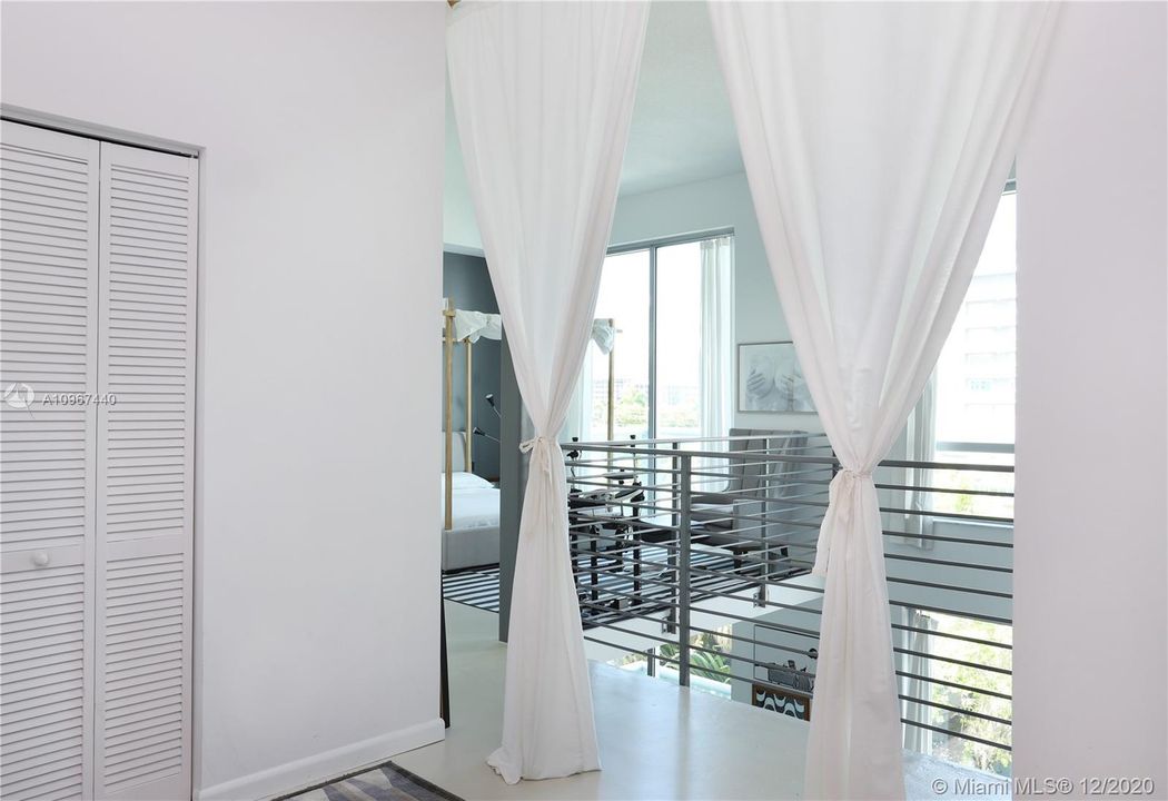 Recently Rented: $3,000 (2 beds, 2 baths, 1056 Square Feet)