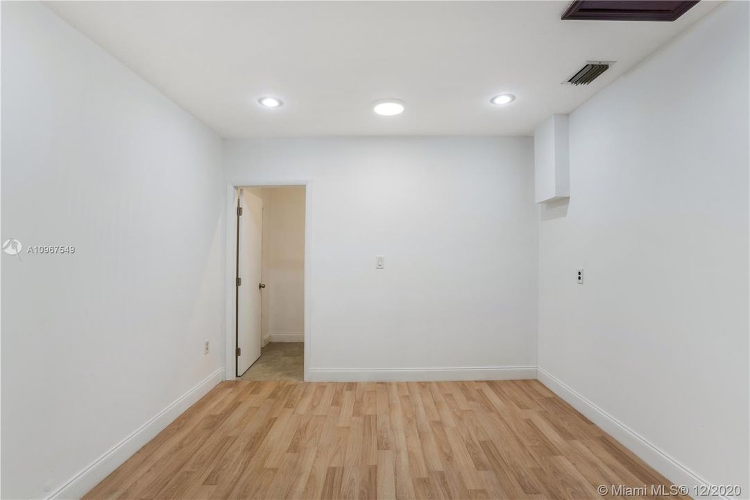 Недавно арендовано: $11,000 (4 спален, 3 ванн, 2390 Квадратных фут)