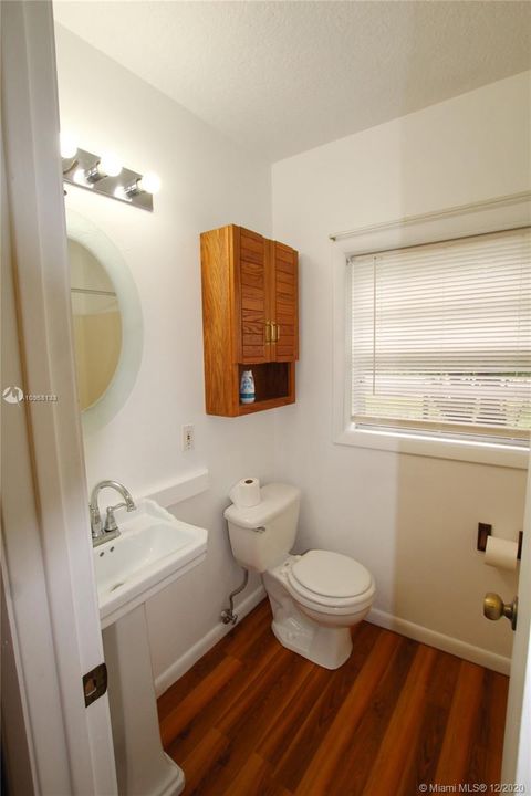 Recently Sold: $164,500 (3 beds, 1 baths, 0 Square Feet)